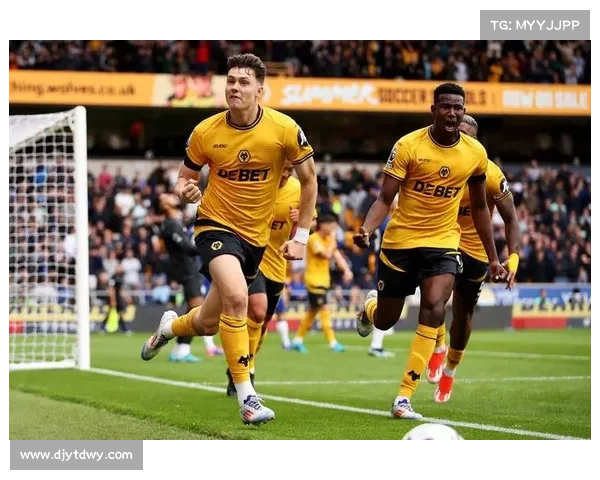 水晶宫以往赛事;水晶宫首发